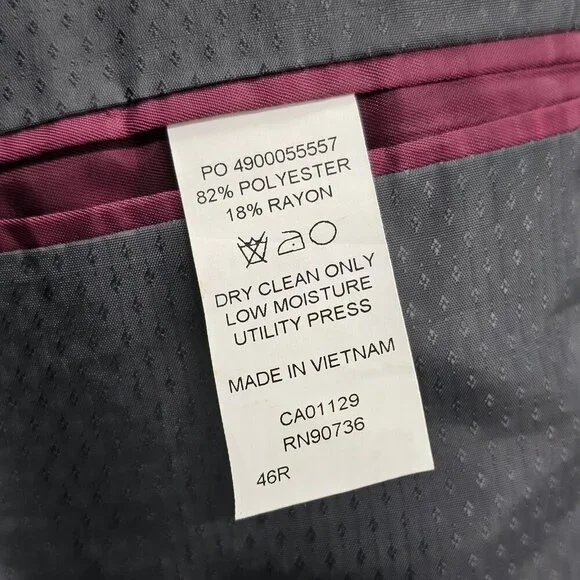 Sean John 46R 40x29 Gray Solid 2-Button Suit R812